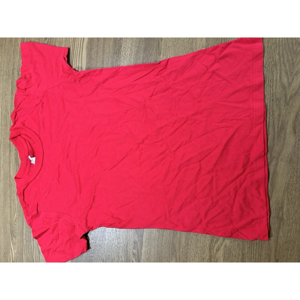 Ace Apparel Red Shirt Size S‎